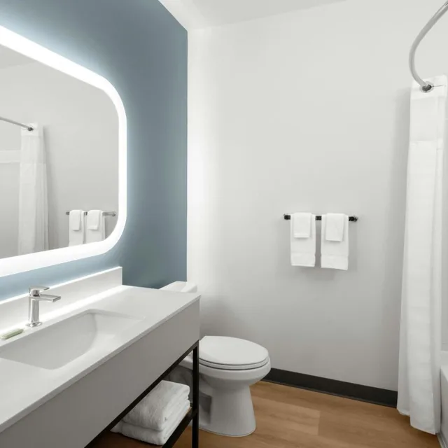 1 Bedroom, Studio, Suite, 2 Queen Beds, StudioRes by Marriott Mesa 3/3