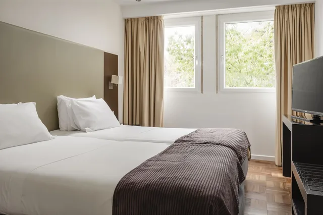 جناح سوبيريور بسرير فردي مع أريكة، LISBOA CENTRAL PARK 5/9