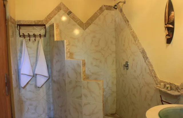 غرفة سوبيريور بسريرين منفصلين بإطلالة على البحر بغرفتي نوم، Hotel Uyah Amed Spa Resort 4/4