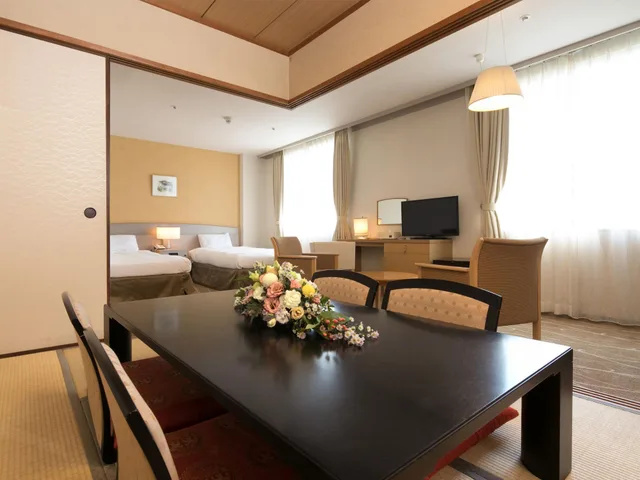 Japanese Western, Hotel Awina Osaka 2/2