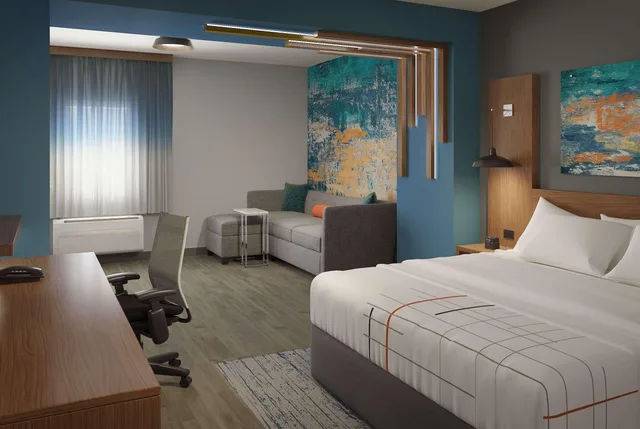 Deluxe, Studio, Suite, King Bed, La Quinta Inn & Suites by Wyndham Locust Grove 2/3