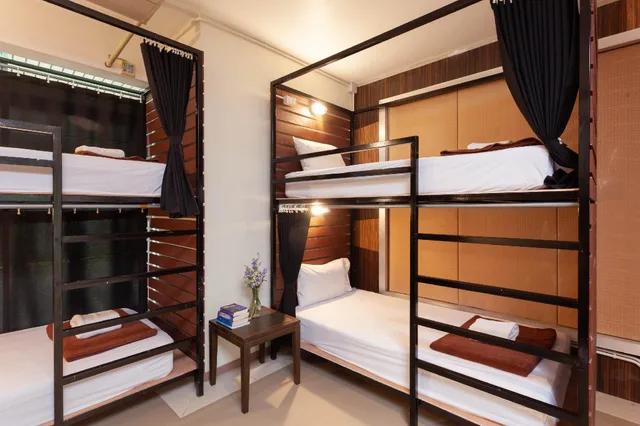 سكن مشترك مختلط بحمام مشترك، The Beachfront Hostel 1/1