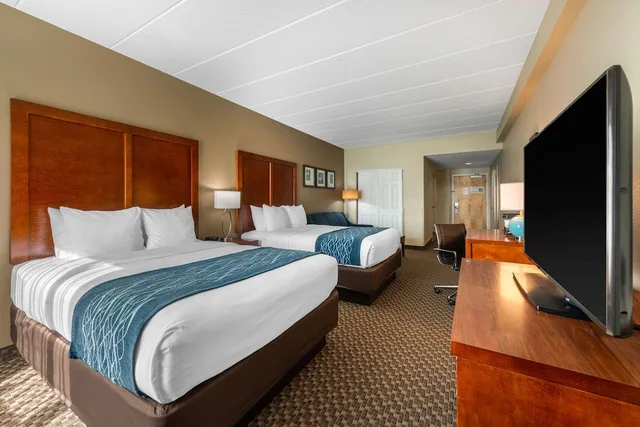 جناح بسريرين كوين مع أريكة لذوي الإعاقة، Sleep Inn Suites Wildwood the Villages 3/8