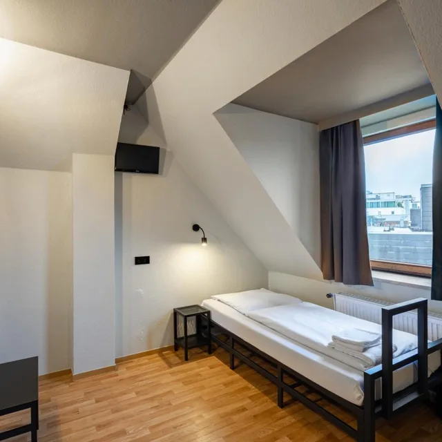 غرفة مفردة بحمام مشترك، a&o Hamburg Reeperbahn 1/19