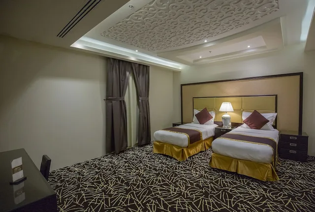 شقة بسريرين منفصلين وسرير كينج بغرفتي نوم، رست نايت للشقق الفندقية - الحمرا(Rest Night Serviced Apartments - AlHamra) 2/10