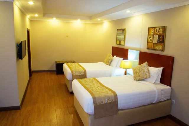 غرفة بسريرين منفصلين، Jupiter International Hotel Cazanchise 1/5
