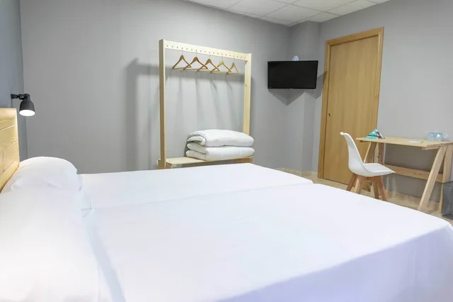 غرفة قياسية بسرير مزدوج، Albergue Alda Estella Hostel 2/9