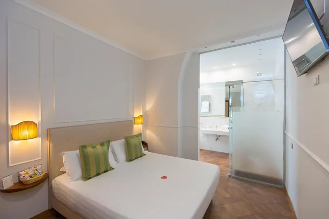 غرفة كومفورت بسرير مزدوج، Hotel Milton Roma 1/1
