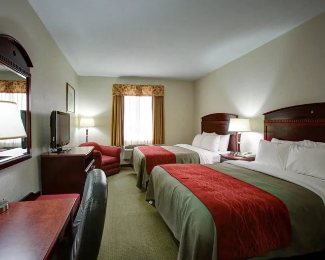 غرفة قياسية بسريرين مزدوجين، Quality Inn Rockdale TX 1/2