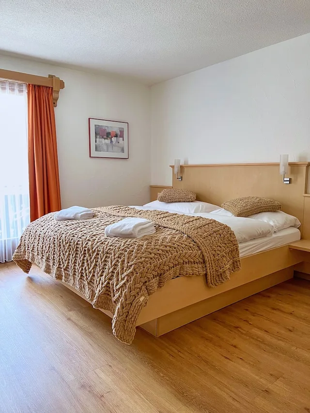 Comfort, Double Bed, Madrisa Lodge 7/7