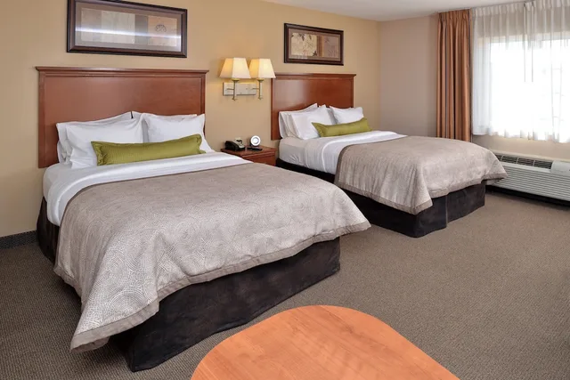 استوديو بسريرين كوين، CANDLEWOOD SUITES WILLISTON 1/1