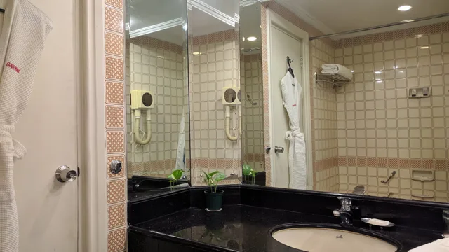 غرفة قياسية بسرير فردي، The Gateway Hotel Beach Road Calicut 4/5