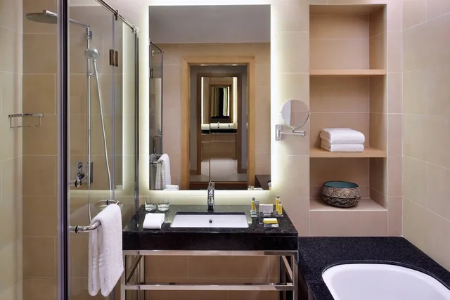 غرفة بسرير كينج، Kigali Marriott Hotel 5/5