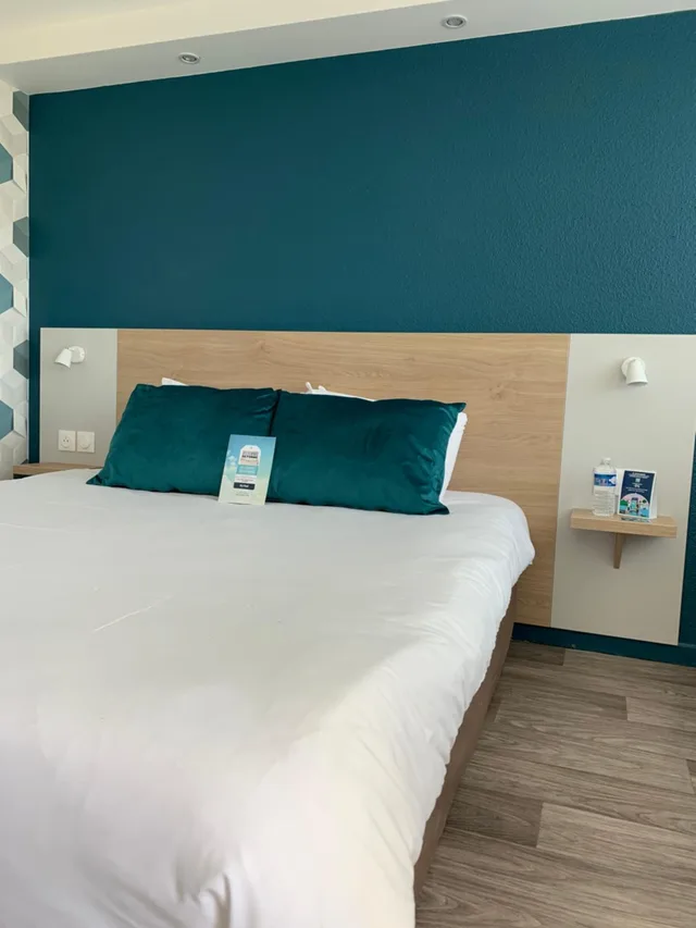 غرفة بسرير مزدوج، Kyriad Chateauroux - Saint Maur 3/7
