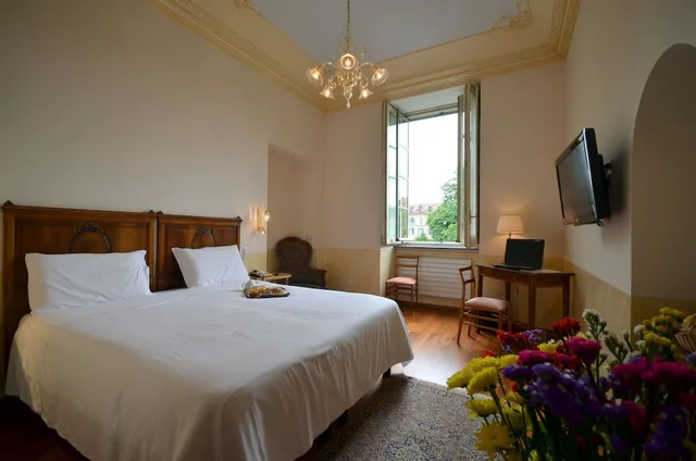 غرفة كومفورت بسريرين منفصلين، Hotel Roma E Rocca Cavour 1/4