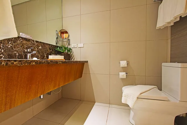غرفة ديلوكس بسريرين مزدوجين، Best Western Plus The Ivywall Resort-Panglao 2/2