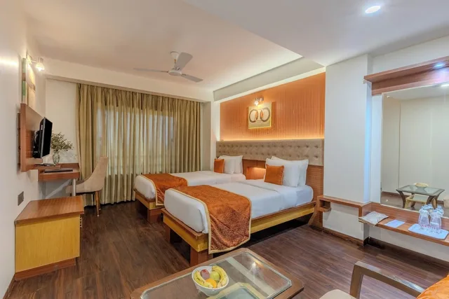 Deluxe, Double Bed, Hotel President 6/10