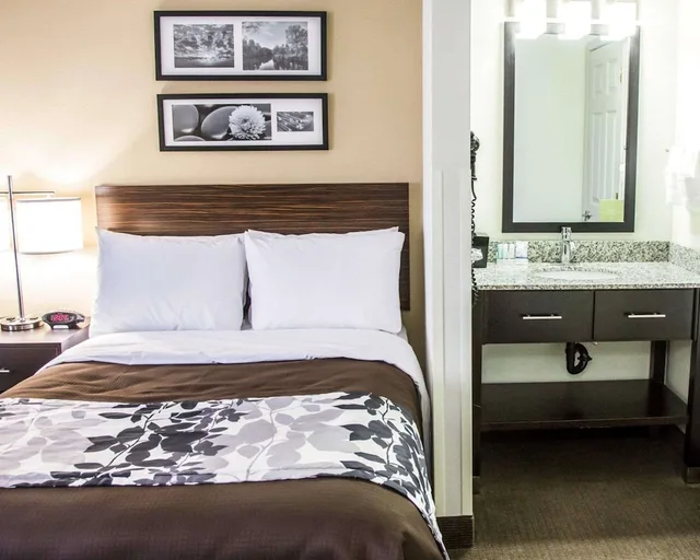 غرفة بسرير كوين لذوي الإعاقة، Sleep Inn Tinley Park I 80 Near Amphitheatre Convention Center 3/8