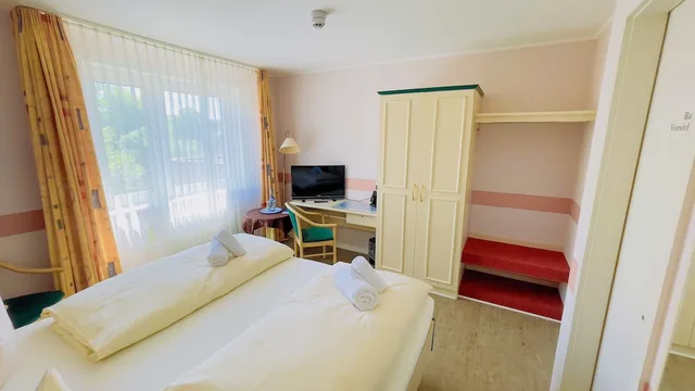 Hotel Schnehagen, Walsrode 4/50
