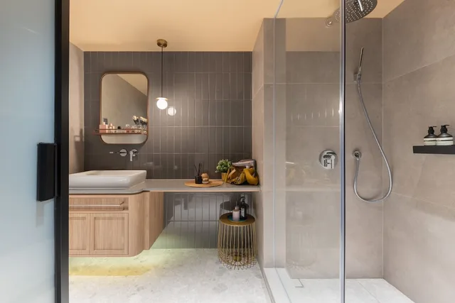 غرفة عائلية ثلاثية بسرير كوين وسرير فردي، Dash Living on Prat 4/4