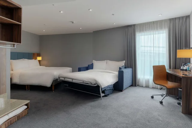 غرفة بسرير كينج لذوي الإعاقة، Hilton Garden Inn London Heathrow Terminal 2 and 3 9/14