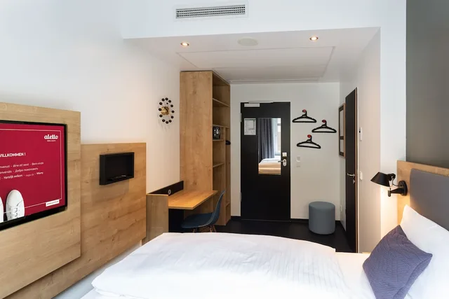 غرفة قياسية بسرير مزدوج، Aletto Kudamm Hotel Hostel 4/10