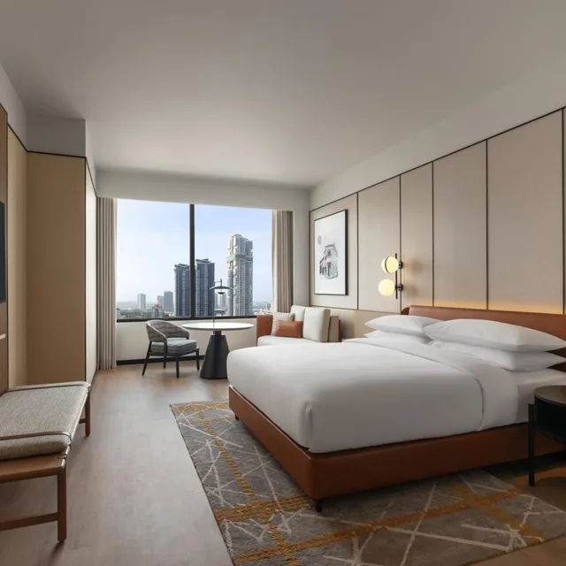 جناح تنفيذي بسرير كينج مع دخول صالة النادي، Sheraton Johor Bahru 1/3