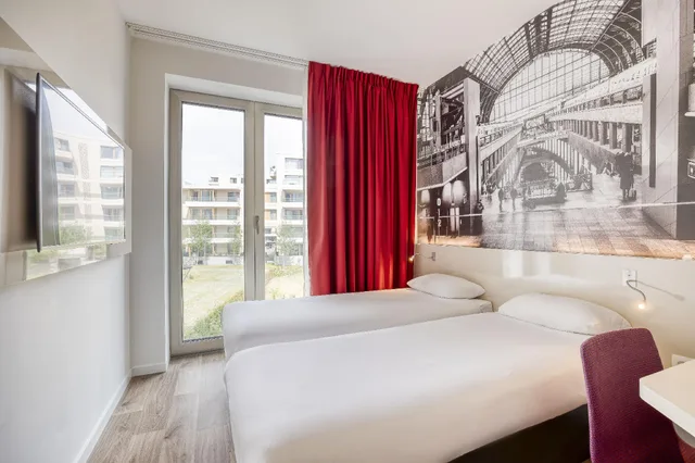 غرفة أساسية بسريرين مزدوجين، B&B Hotel Antwerpen Zuid 1/1