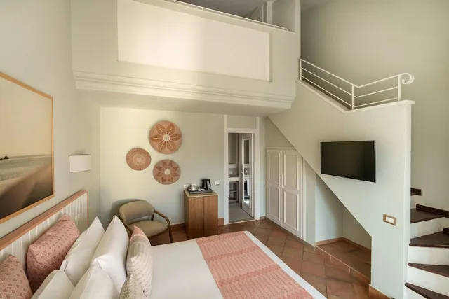 Garden, Family, Double and Twin Beds، Chia Laguna - Hotel Village 3/8