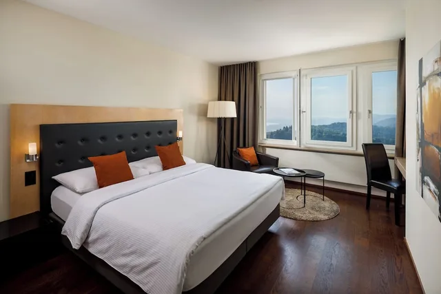 Panorama, Double Bed, Lake and Mountain View، Hotel UTO KULM 4/7