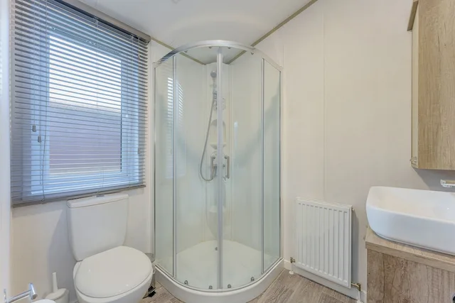 غرفة قياسية بأربعة أسرّة وسريرين مزدوجين بمطبخ، Best Western Plus Kenwick Park Hotel 7/8