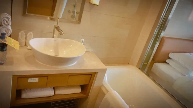 غرفة قياسية بسريرين منفصلين في طابق مرتفع، Holiday Inn Xian Big Goose Pagoda 10/10