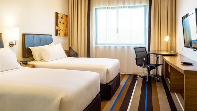 غرفة بسريرين منفصلين، Holiday Inn Express Port Moresby 1/3