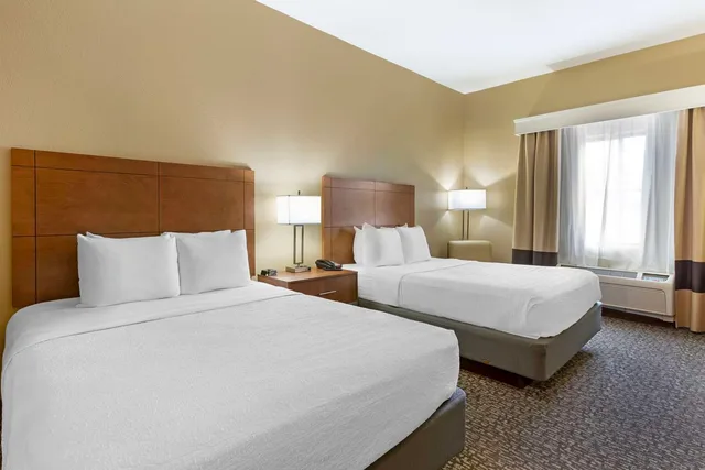 غرفة بسريرين كوين لذوي الإعاقة، Best Western Plus Surprise-Phoenix NW 1/5