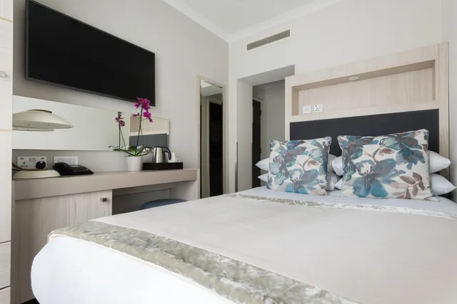 غرفة قياسية مفردة، Blandford Hotel 6/9