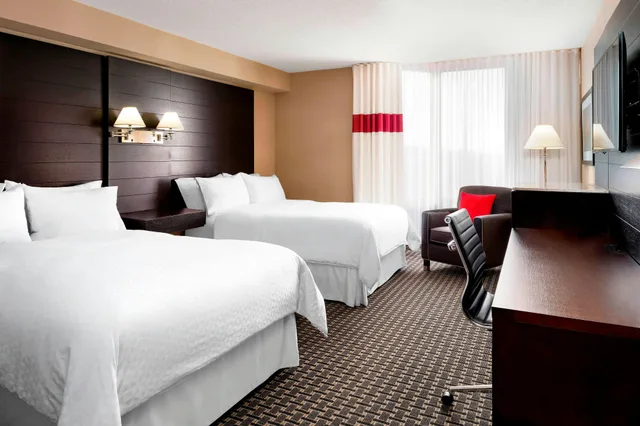 غرفة بسرير مزدوج، Four Points By Sheraton Meadowvale 1/1