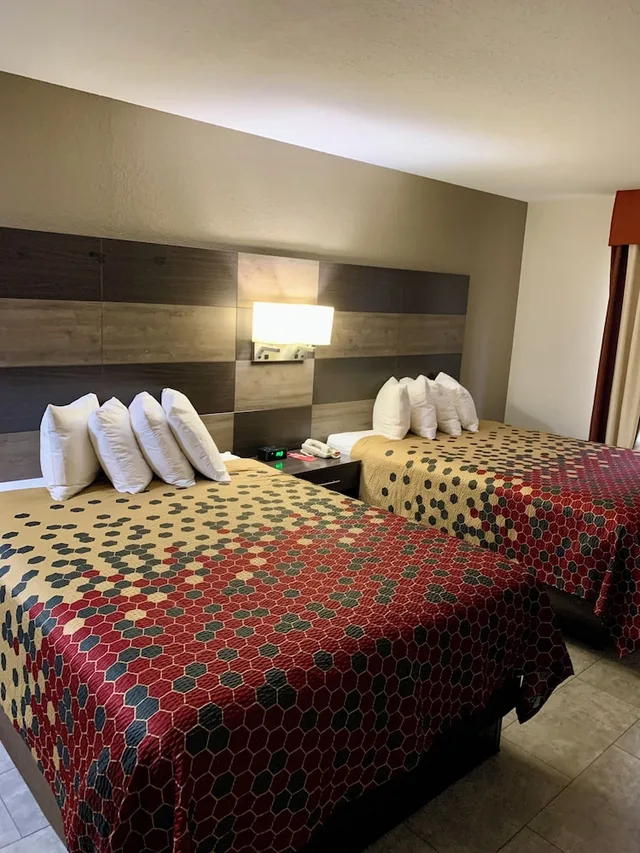 غرفة قياسية بسريرين كوين، Econo Lodge Chillicothe IL 1/2