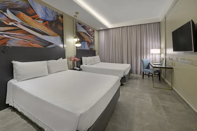 غرفة فاخرة بسريرين كوين، Hotel Deville Prime Cuiaba 1/10