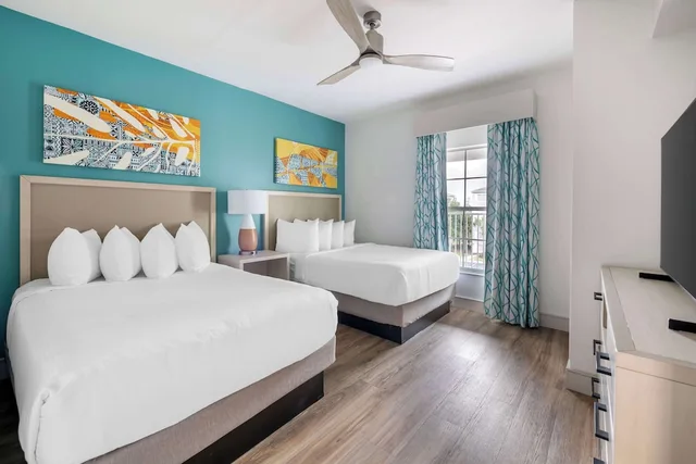 جناح بسريرين مزدوجين وسرير كينج وسرير كوين بـ3 غرف نوم، Hilton Vacation Club Aqua Sol Orlando West 2/3