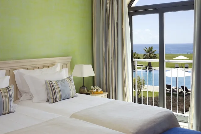جناح عائلي بسرير مزدوج بإطلالة على البحر مع أريكة، Cascade Wellness Resort 2/5