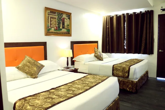 Grand, Paradise, Executive، Paradise Garden Resort Hotel and Convention Center 4/6