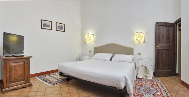 Family, Queen and Twin Beds, Old Village، Castello Di Montegridolfo Spa Resort 2/10
