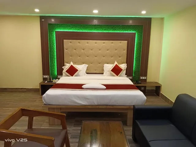 غرفة كلوب، Sapphire Plaza 1/3