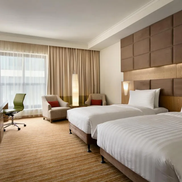 Traders, Club, Superior, King Bed, Lounge Access، Traders Hotel, Qaryat Al Beri, Abu Dhabi 1/5