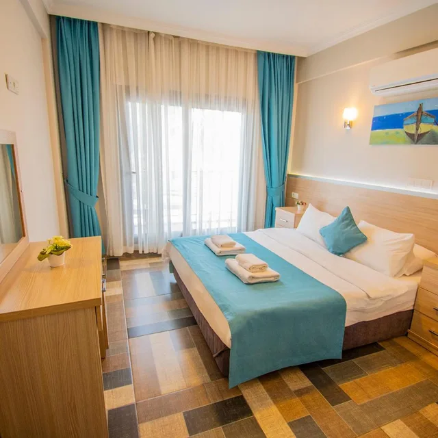 شقة بإطلالة على الحديقة، M Suite Hotel 1/10