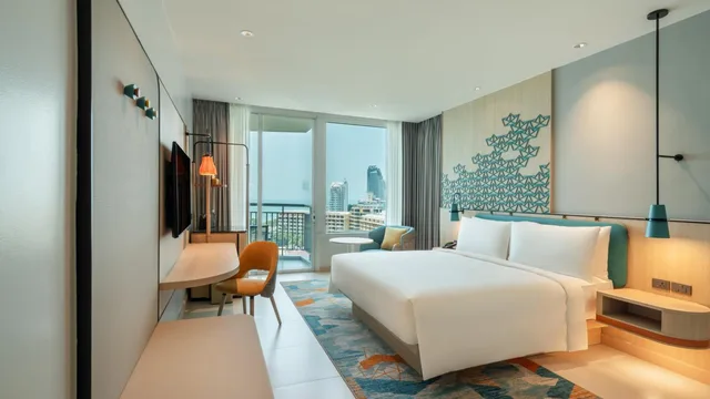 Standard, King Bed, Ocean View, Bay Tower، Holiday Inn Pattaya Hotel 5/7