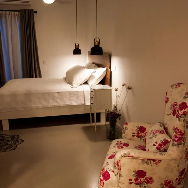 غرفة بسرير مزدوج بشرفة، Sakula Otel 2/6