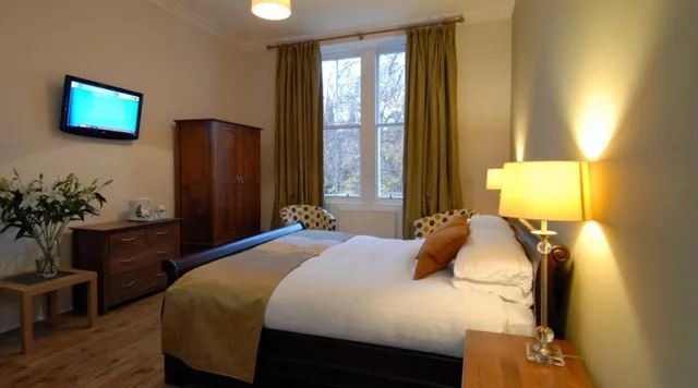 غرفة عائلية بسرير مزدوج وسرير فردي، No.32 Hotel 1/2