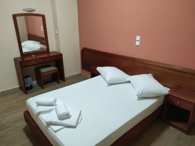 Economy, Double Bed, Hotel Lido 4/9