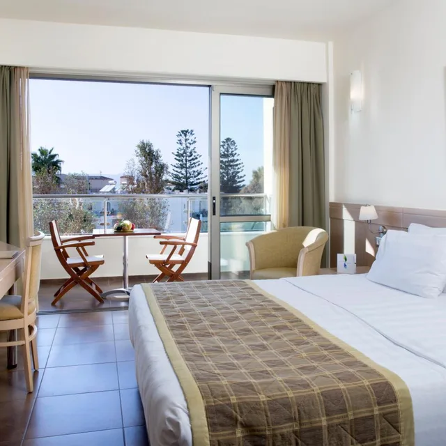 غرفة قياسية بسرير مزدوج أو سريرين منفصلين، Thalassa Beach Resort - Adults Only 7/10